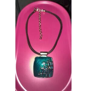 Chico’s Teal Pendant Necklace Gold Tone Statement Adjustable Cord